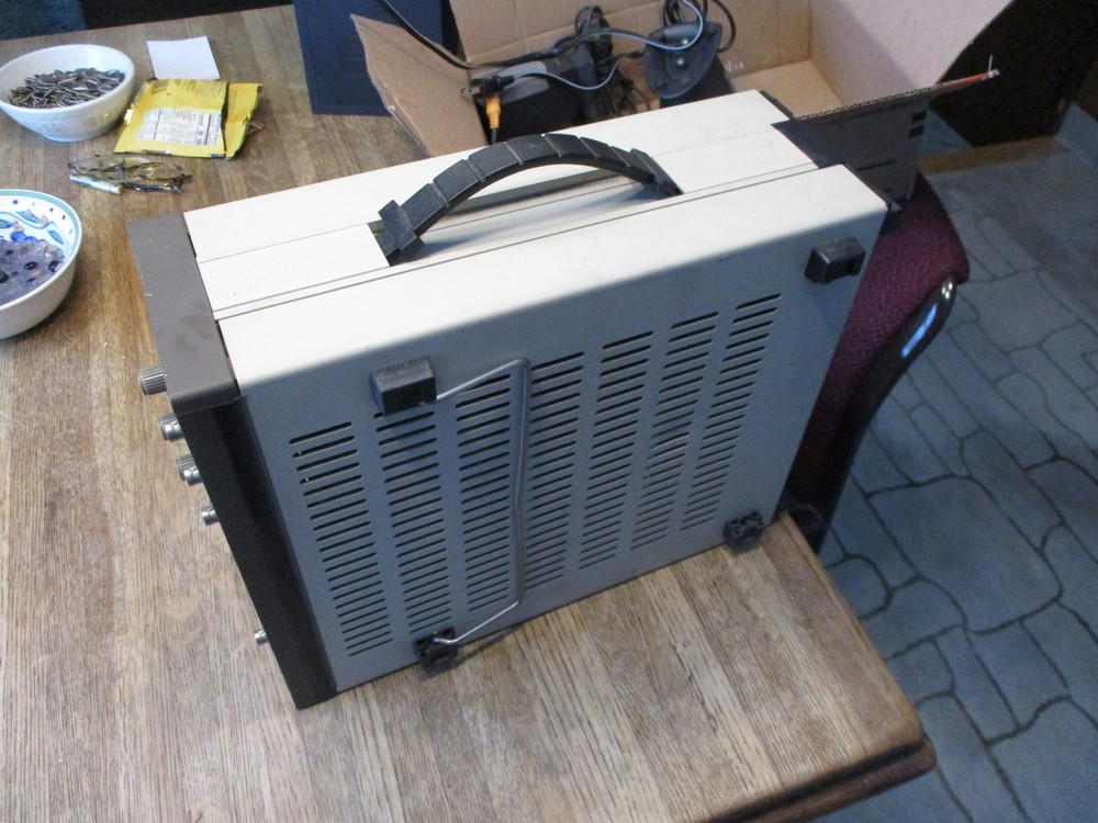 Phillips PM5515 Colour TV Pattern Generator Excellent Condition Television