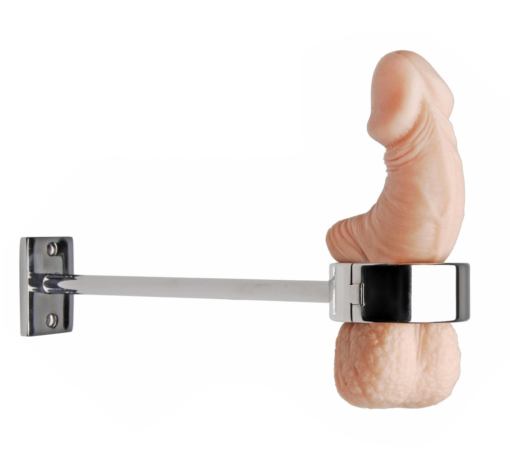 Master Series Locking Mounted CT Scrotum Cuff with Bar