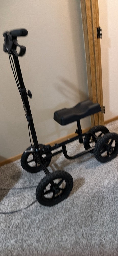 Knee Scooter