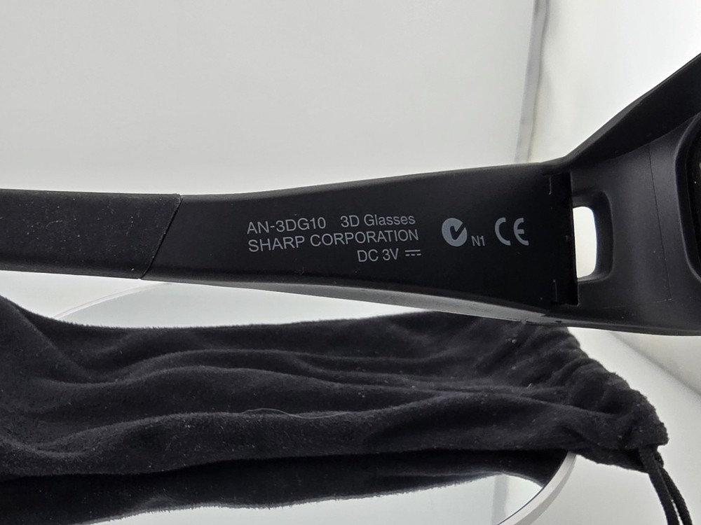 Sharp AN-3DG10 Black/Silver Battery Powered Active Matrix Flat/Fixed 3D Glasses