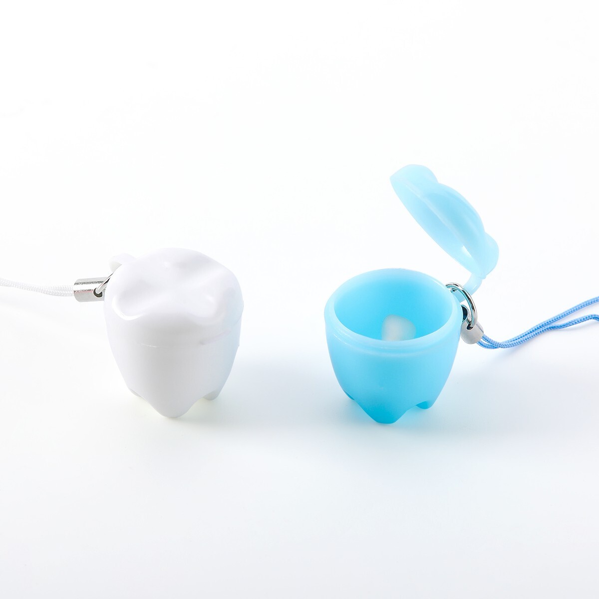 50 Pcs Dental Baby Teeth Storage Boxes Tooth Shape Holder Organizer Mixed Color