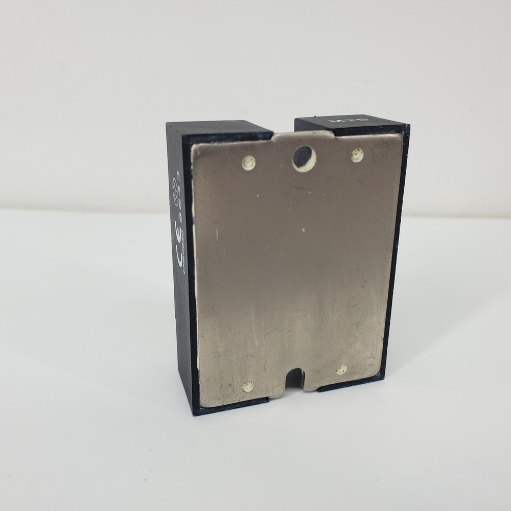 Crydom A1240 Solid-State Relay 40A 120V Output 90-280V Input