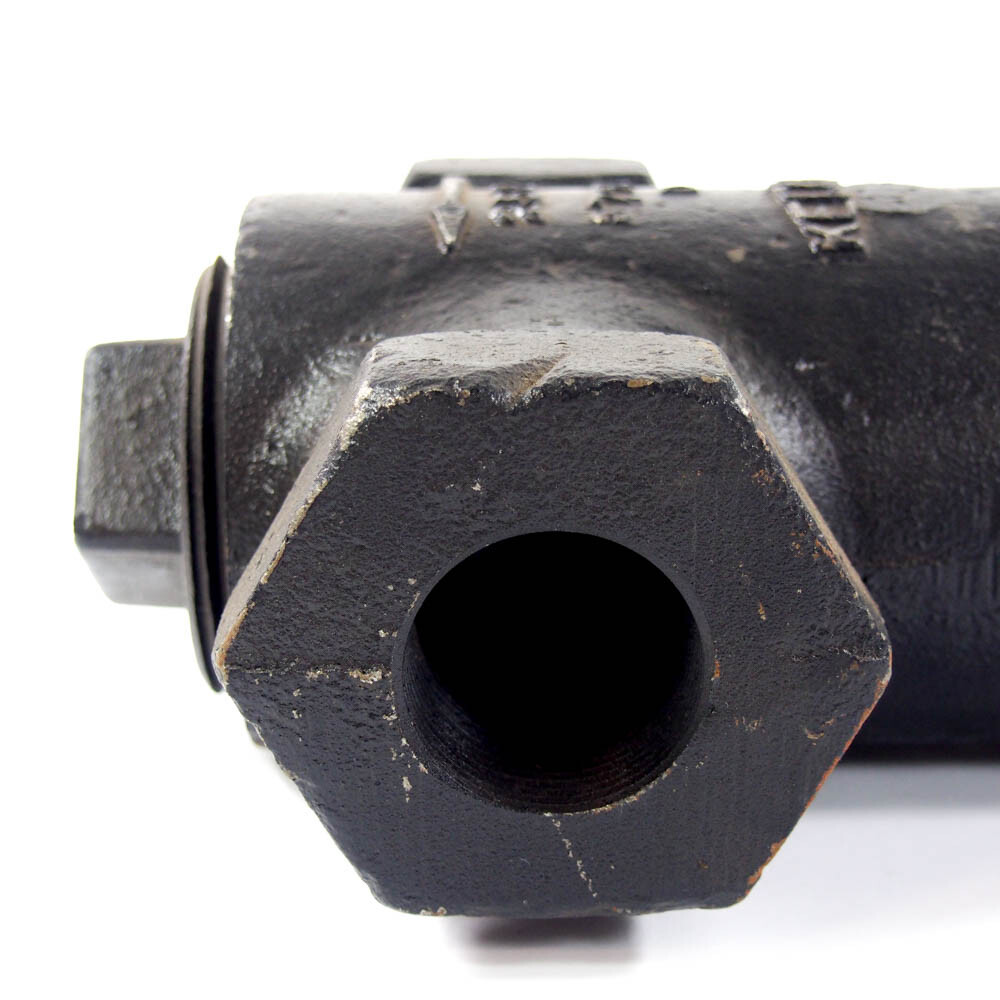 1-1/4" Pipe Cast Iron Basket Strainer -