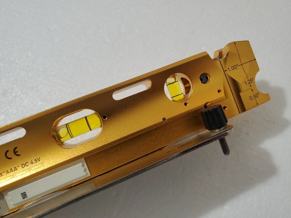 RoboToolz 3 Alignment Laser Torpedo Level Construction Woodworking Remodel Tool
