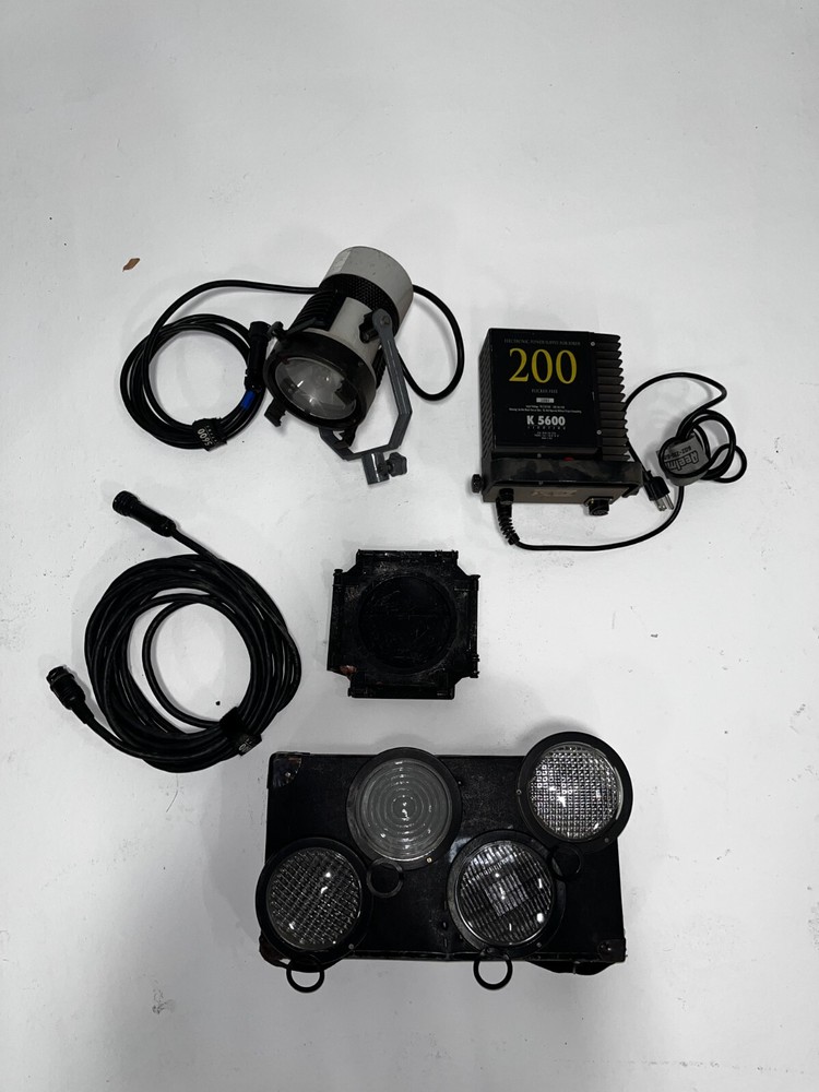 Joker Bug 200 Par HMI Light