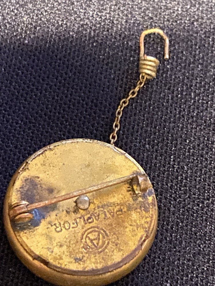 1900’s Spectacles Retractable Reading Glasses Pin