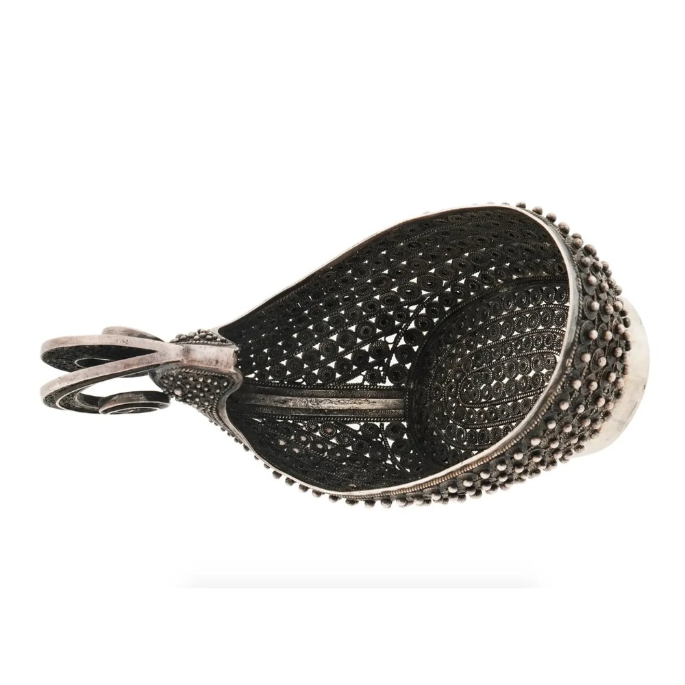 Russian Silver Scrolling Filigree Pattern Kovsh