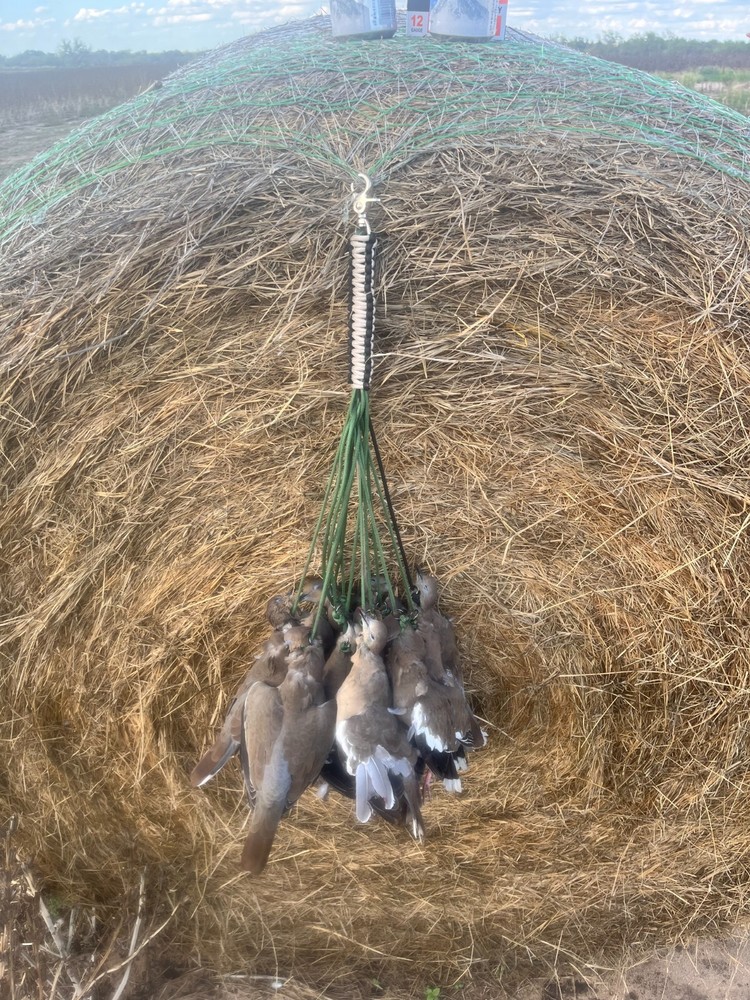 Dove/Bird Lanyards/Stringer/Totes (15 hangers)