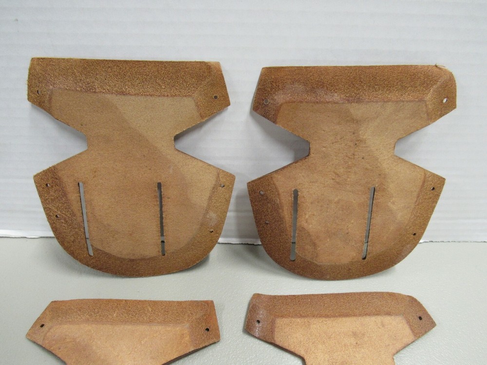 Original WW2 US Leather Holster Part - Back Hanger Belt Loop Graton & Knight NOS