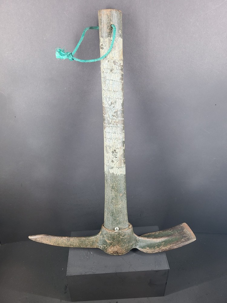 ORIGINAL WWI WWII US ARMY PICK AXE MATTOCK ~ Not STAMPED