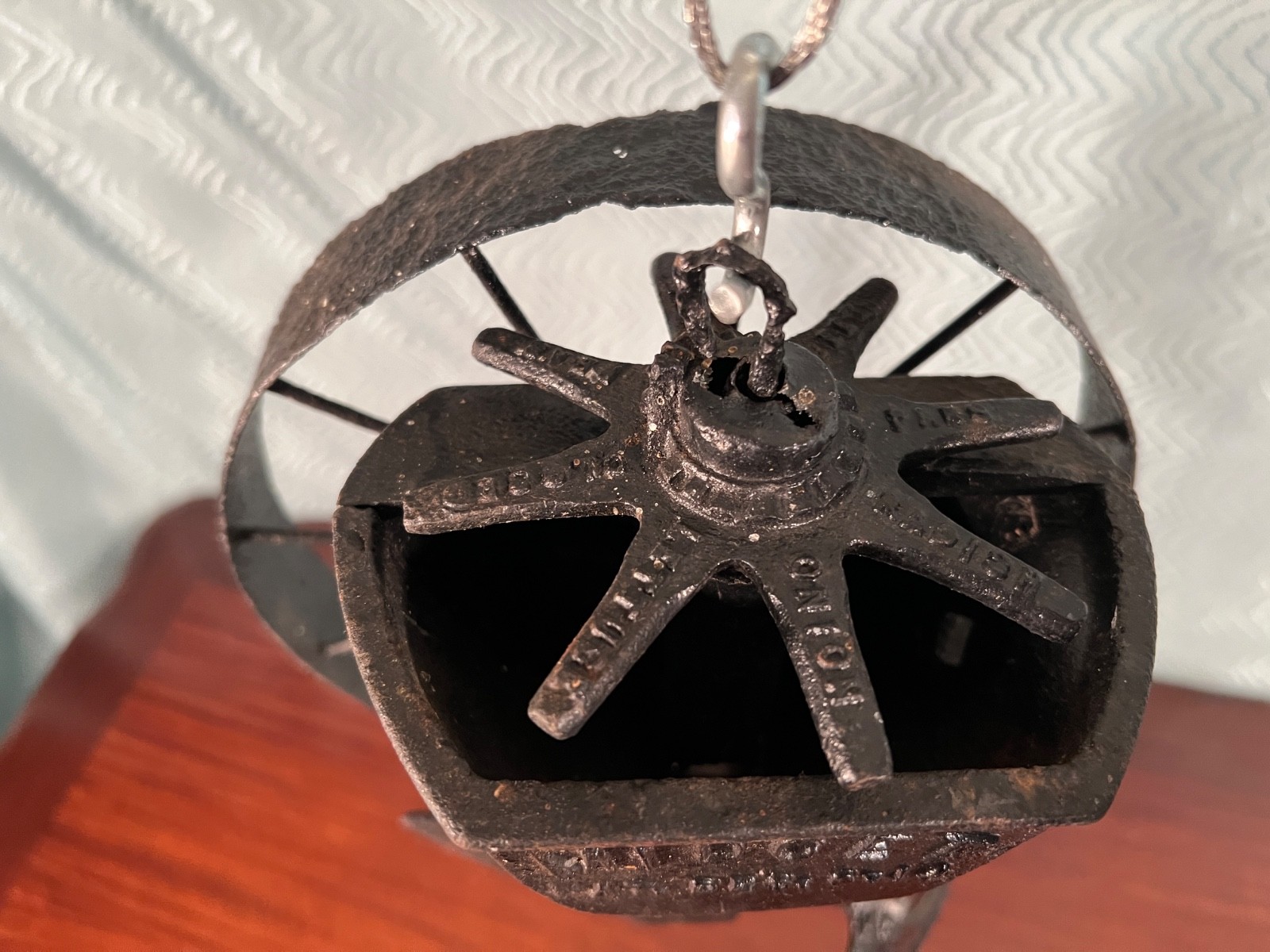 VTG/ATQ “Midget” Garden Seeder Pat Dec 9 14, Display only, doesn't not rotate