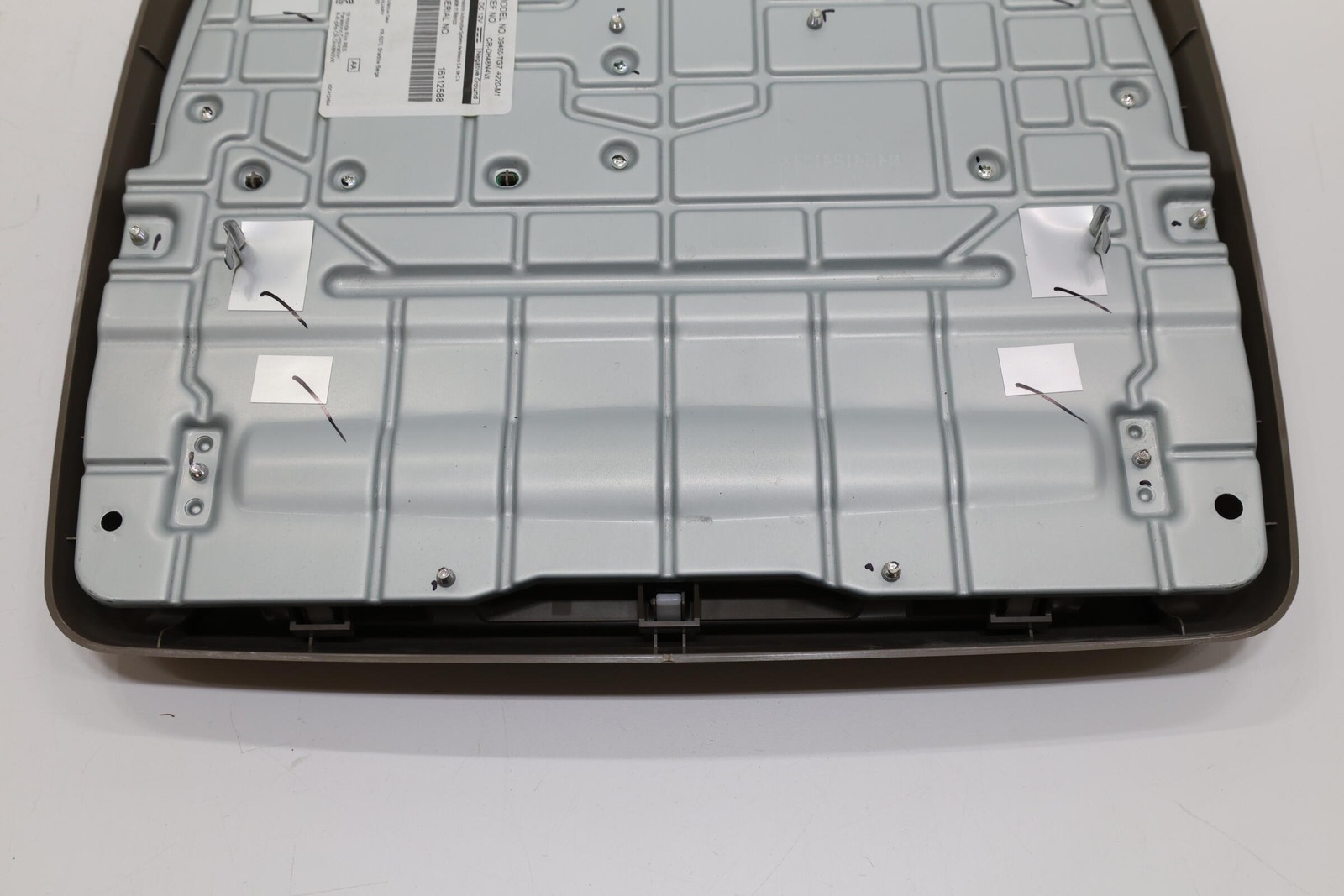 2019 - 2022 HONDA PILOT REAR OVERHEAD MONITOR SCREEN OEM 39460TG7A220M1 BEIGE_BE