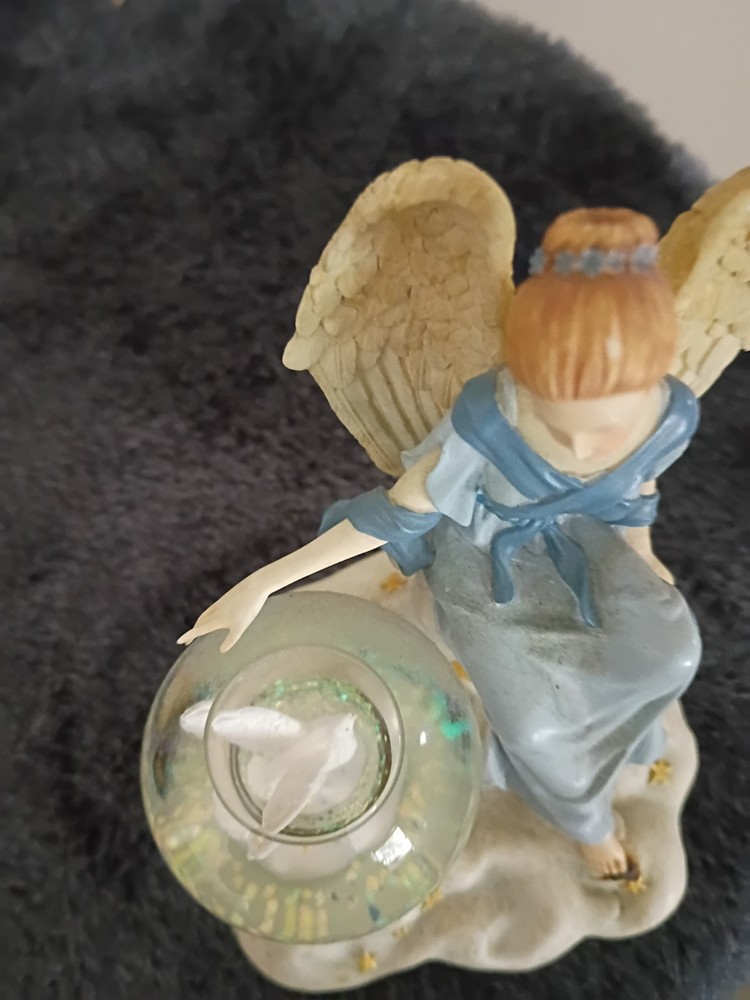 Angel Snow Globe
