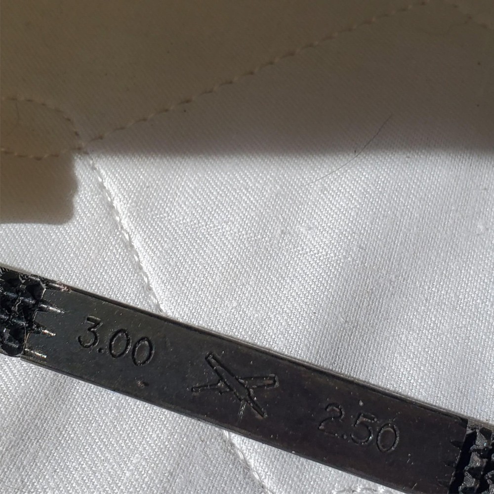 Crescent Nicholson Thread Restoring Files