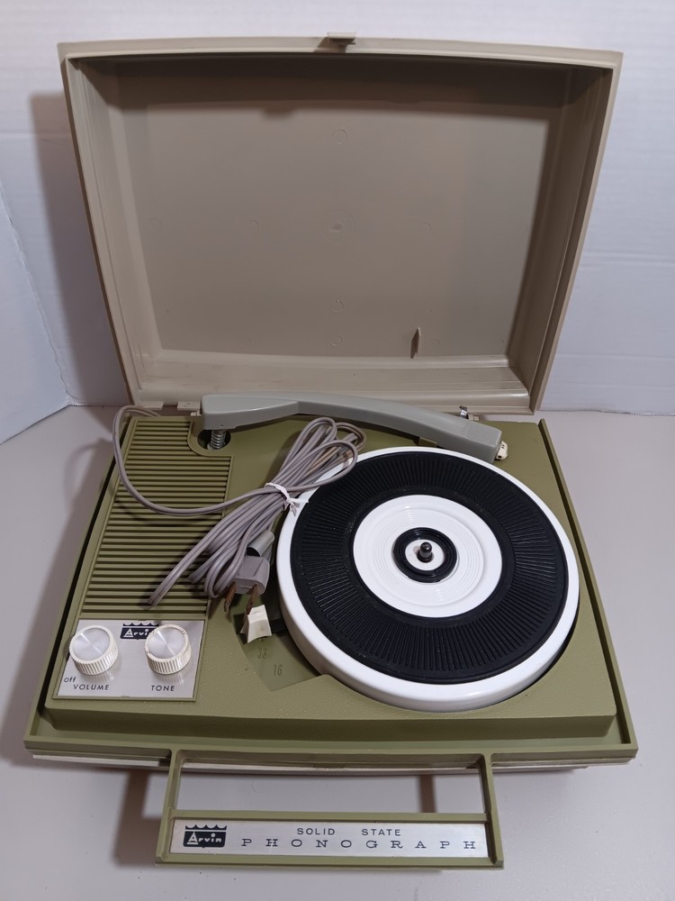 Arvin Solid State Phonograph Avocado Green Read Description