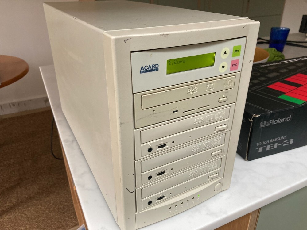 COPY SMART PLUS - CD DUPLICATOR CONTROLLER SYSTEM 52 X 32 X 52 - ARS-2030/2032