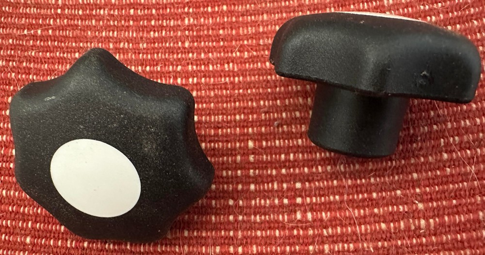 Knobs Black KIPP Hand Knob (Pair) White Center 5/16-18 thread-Open Box