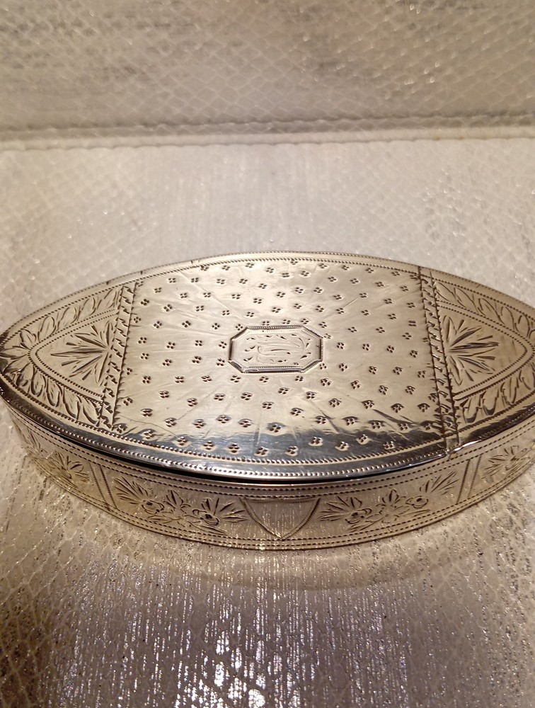 Solid Silver Snuff Box Samuel Pemberton 1792 Birmingham.