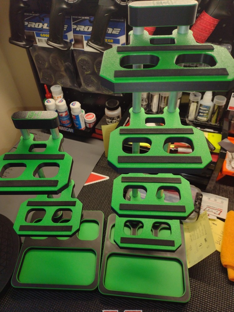 2 mini z car stands , EH, PREOWNED