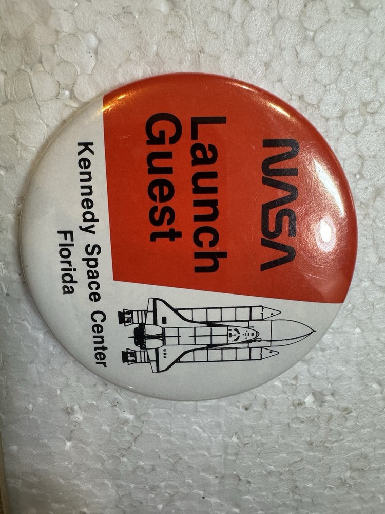 NASA Space shuttle LAUNCH GUEST BUTTON - Red