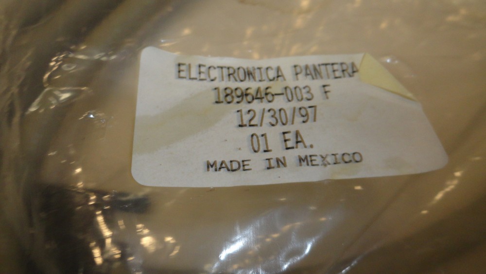 PP2: Compaq 189646-003 Cable