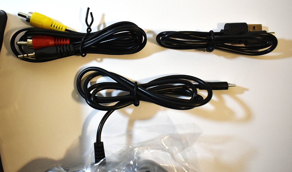 Controller Gamepad Digital Game Controller, Game Player with 520 Classic Games