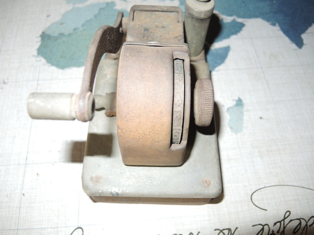 Vintage Single Digit Check Writer Machine Antique