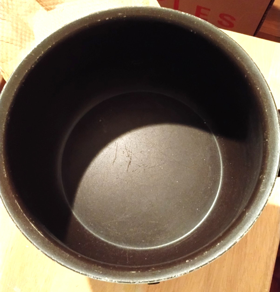 Vintage West Bend 4 Quart Automatic Slow Cooker