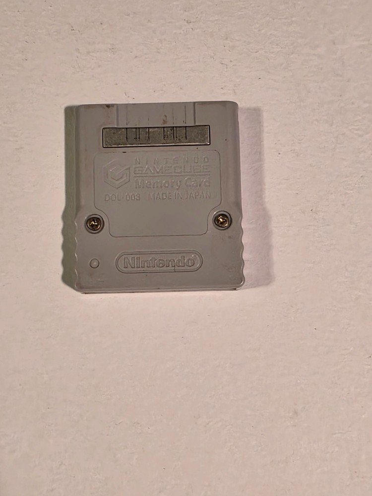 Animal Crossing Memory Card Nintendo GameCube ☆ Authentic ☆☆