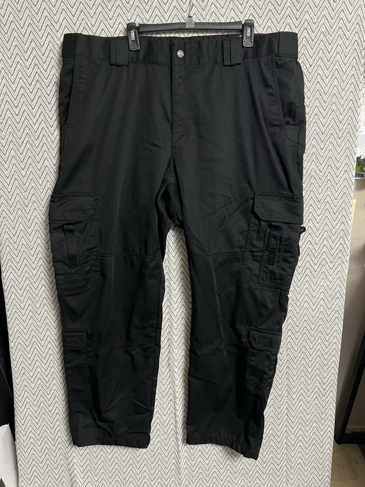 5.11 Tactical Black Cargo Pants 44/32 Solid Polyester Cotton