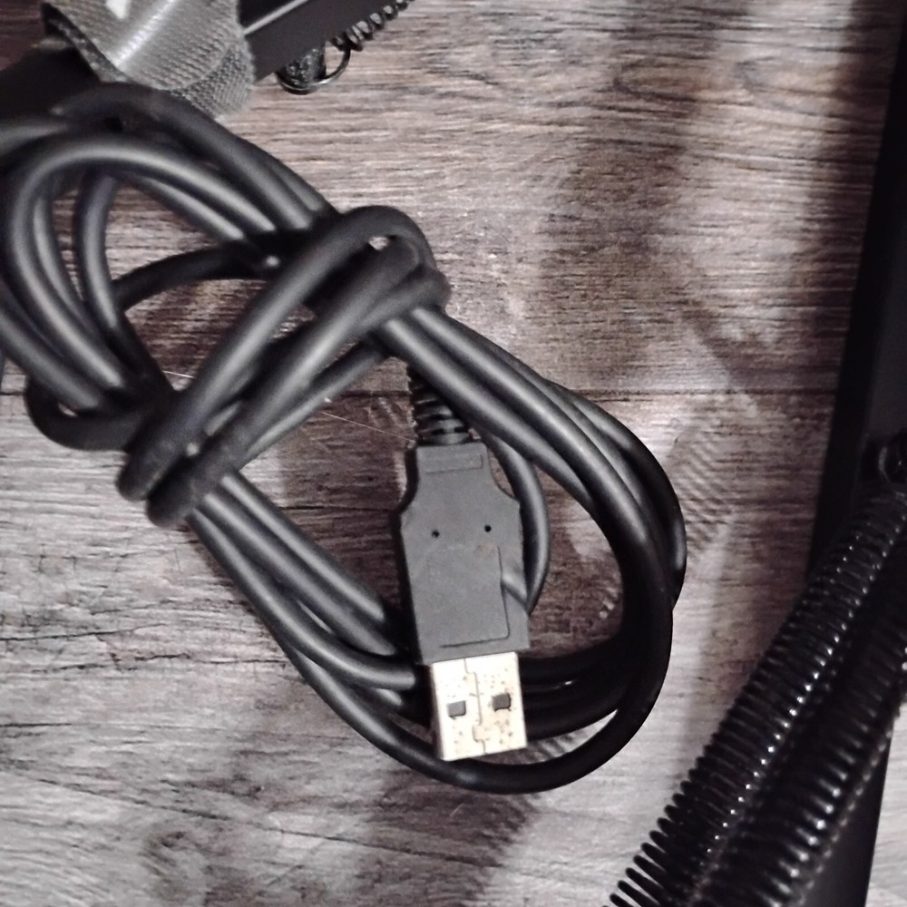 Blue USB Mic & Arm Logitech G