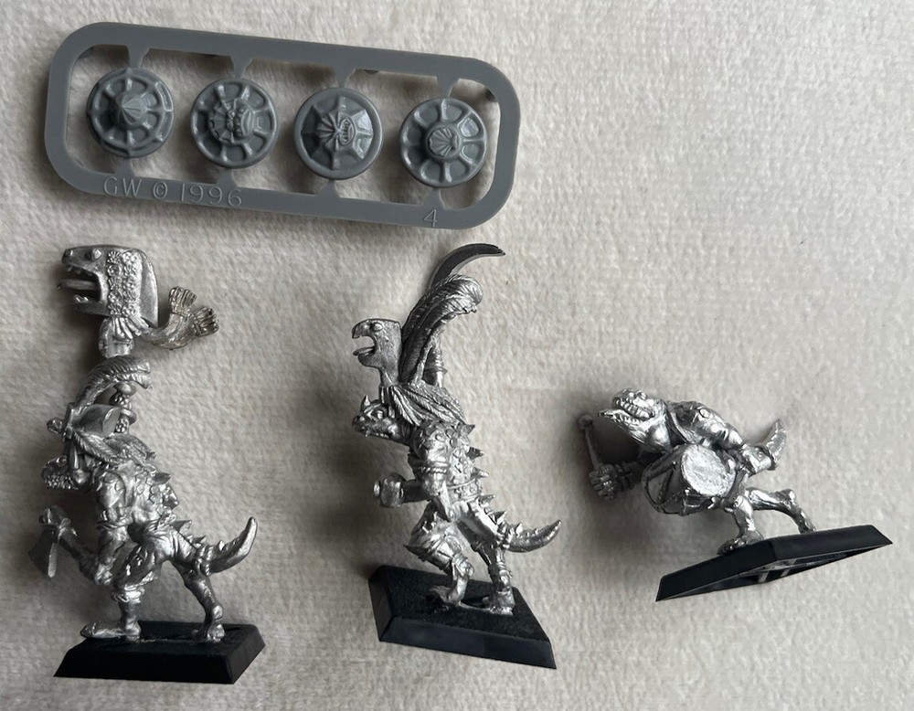 Warhammer Lizardmen Saurus Command Group