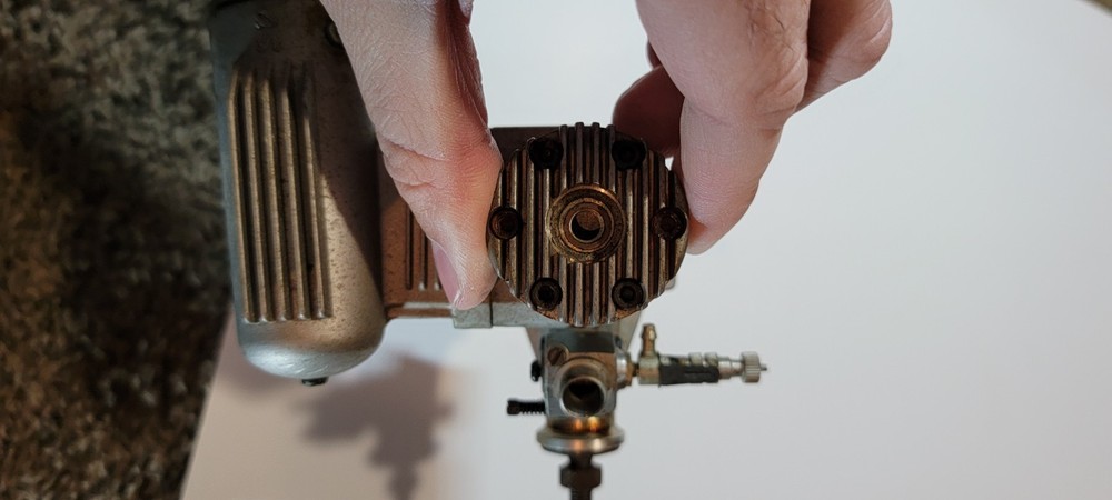 Model airplane engine OS Max FP 40 w/muffler