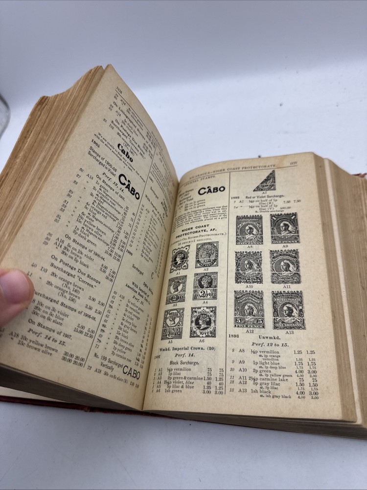 1930 Scott's Standard Postage Stamp Catalogue