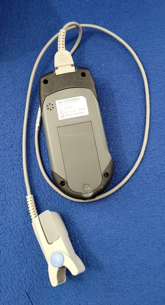 Dynarex Hand Held Pulse Oximeter Complete In Box