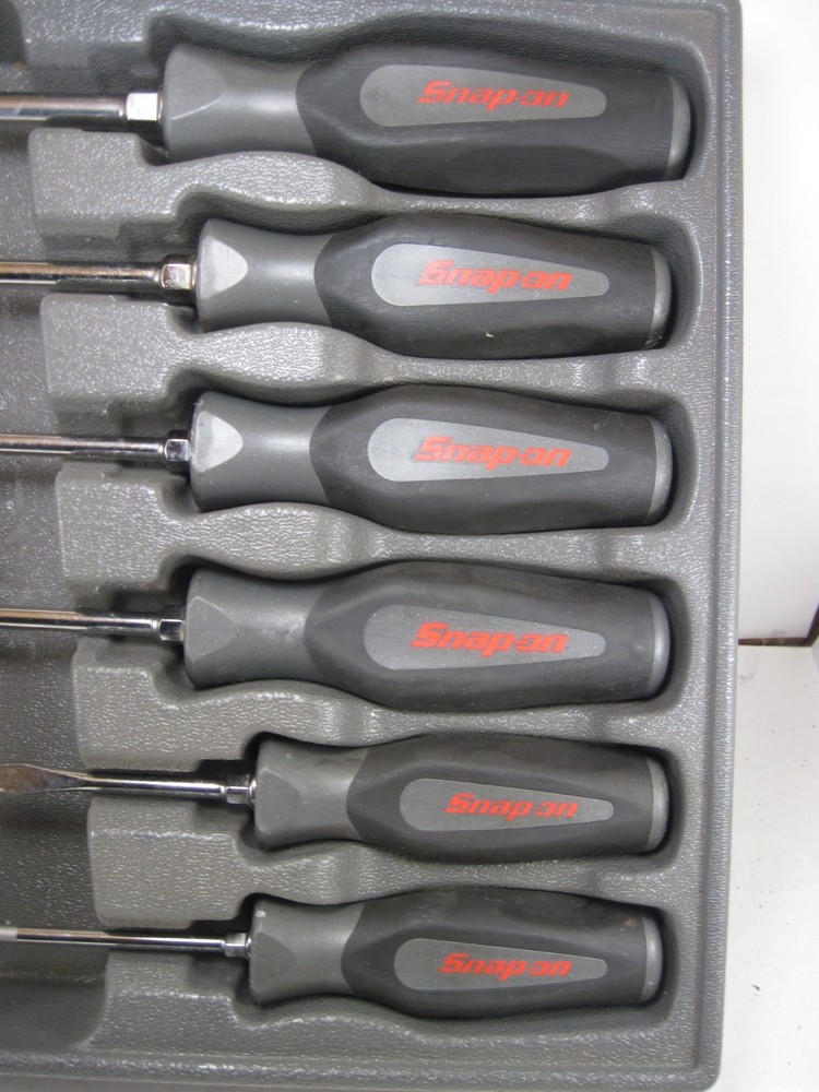 Snap On 8pc Combination Screwdriver Set With Tray Titanium NICE