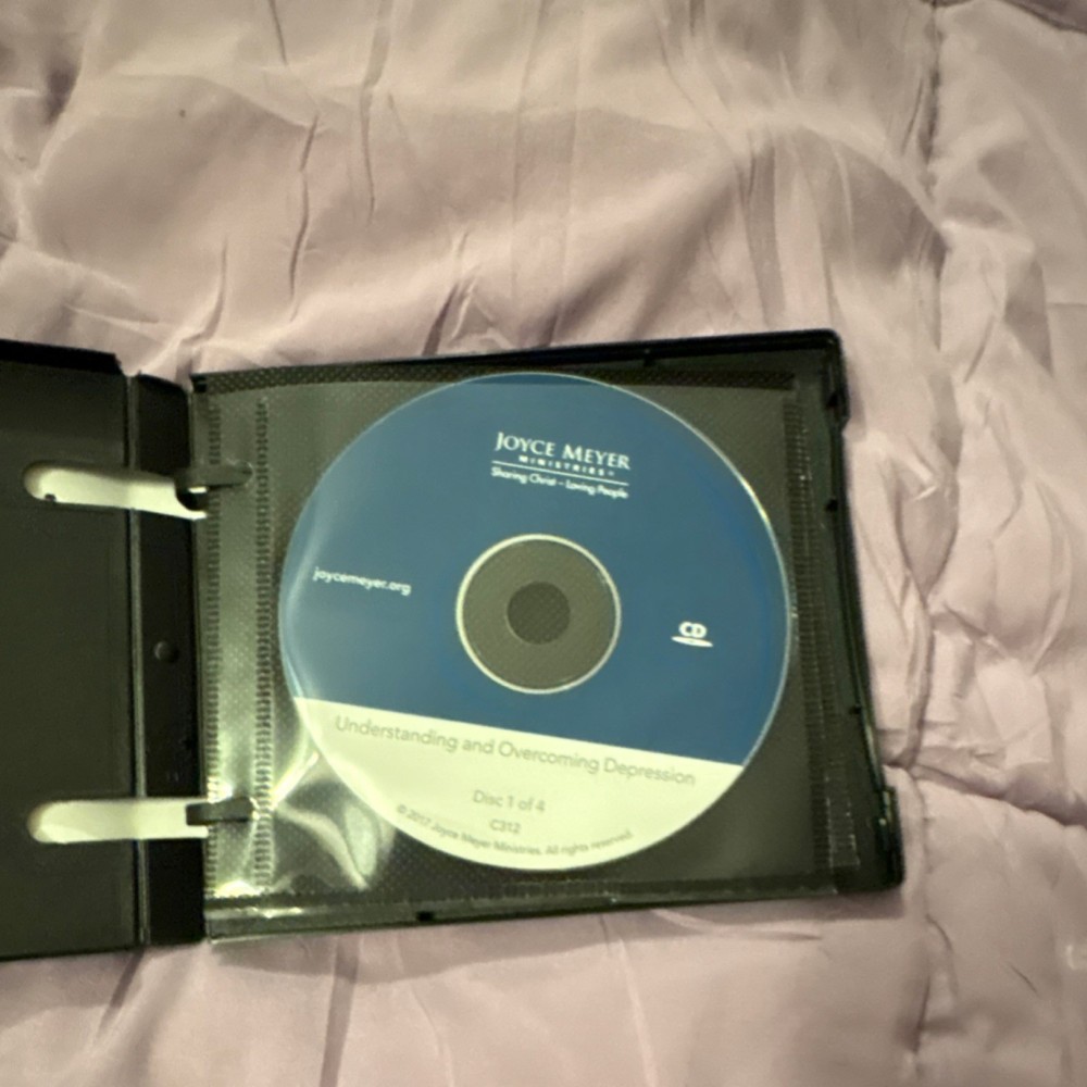 Joyce Meyer Understanding & Overcoming Depression 4 CD Set