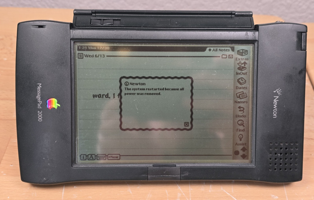 Apple Newton MessagePad 2000 Bundle Flash Memory Stylus Manuals Extras
