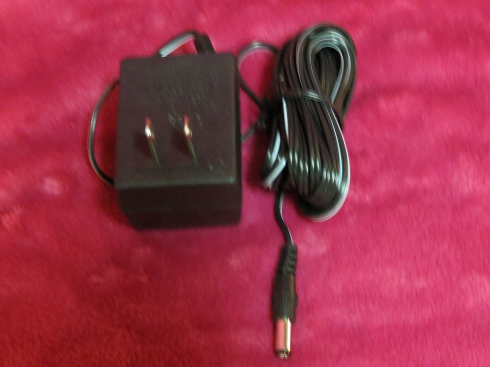 GBC MODEL CCD-375 SECURITY VIDEO CAMERA