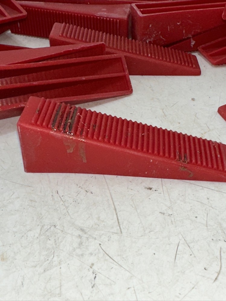 Tile Leveling Lippage System Wedges 28 Pieces