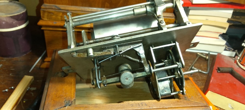 PATHE PHONOGRAPH