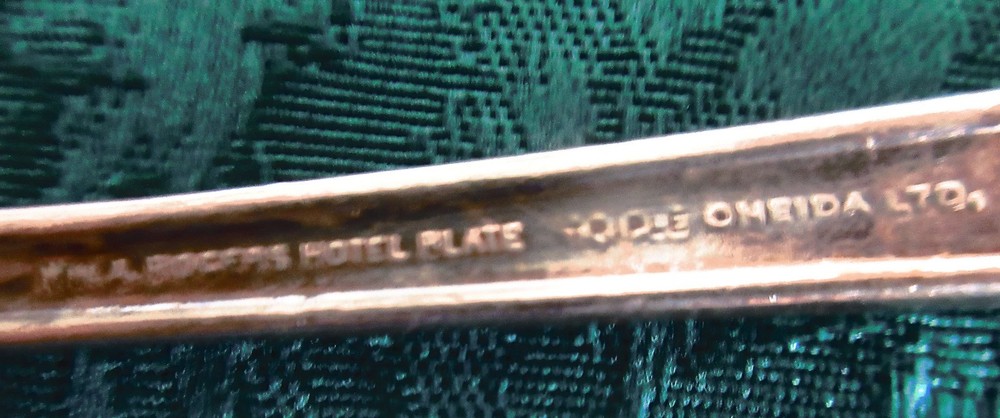 Vtg Bishops Restaurant Flatware Historic Mid-West Chain 5 Iced Tea Fork Teaspoon