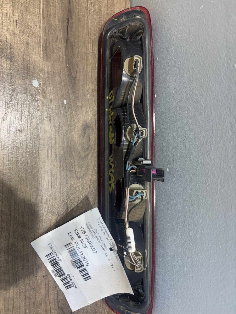 2007 Chevy Silverado 1500 Brake Light OEM