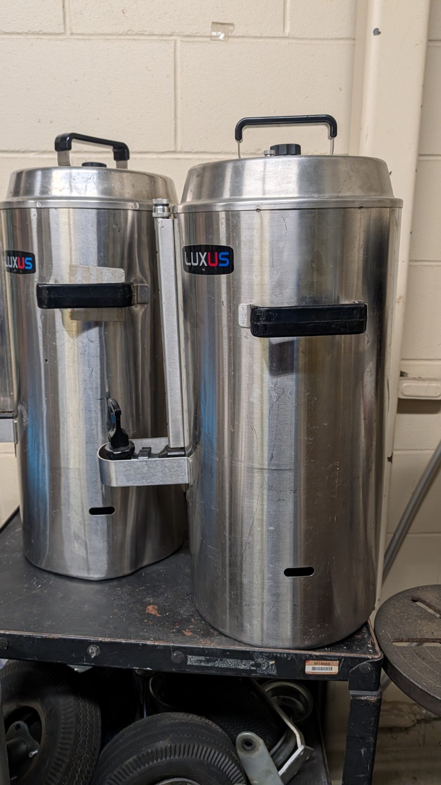 FETCO TPD-30 Stainless Steel Thermoproved Dispenser for Hot/Cold Beverages "P7A"