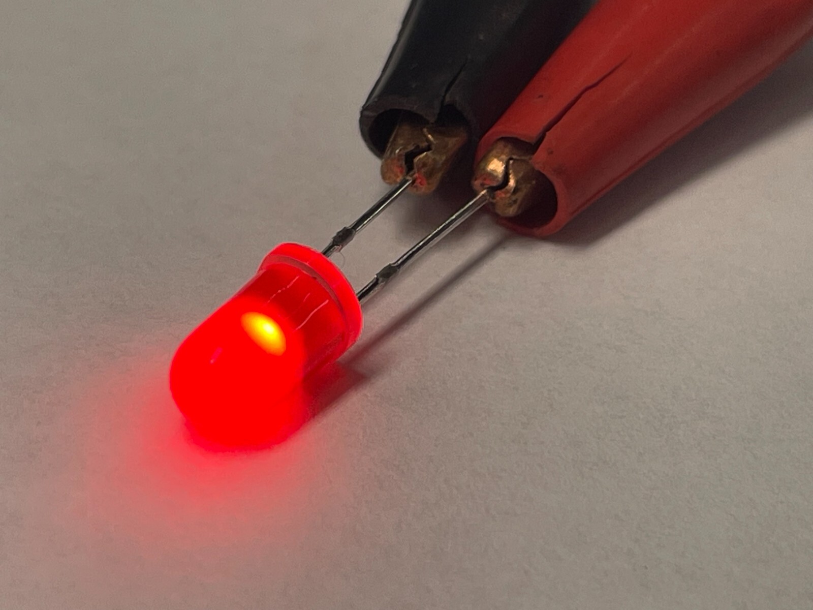 Slow Blinking LEDs Flashing Diffused Flash 5mm LED Red Blue Yellow Green *100*