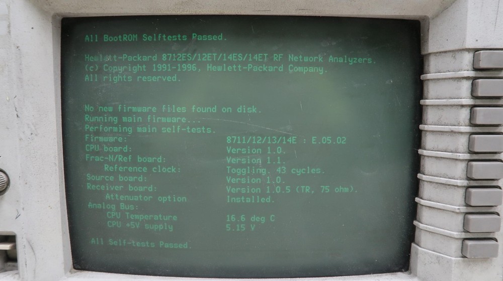 HP 8712ET RF NETWORK ANALYZER M0262
