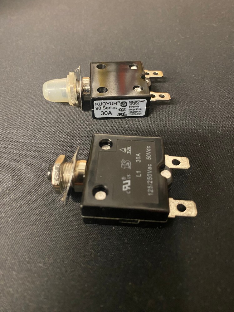 Electronic Circuit Breaker 30 AMP w/ Tab Terminals
