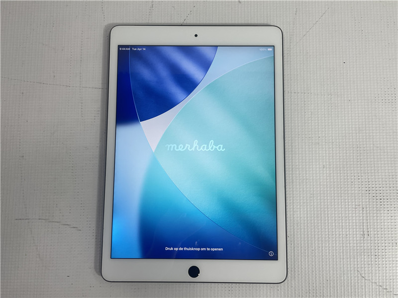 Apple iPad 9th Gen Tablet A13 64GB Storage Cellular Space Gray