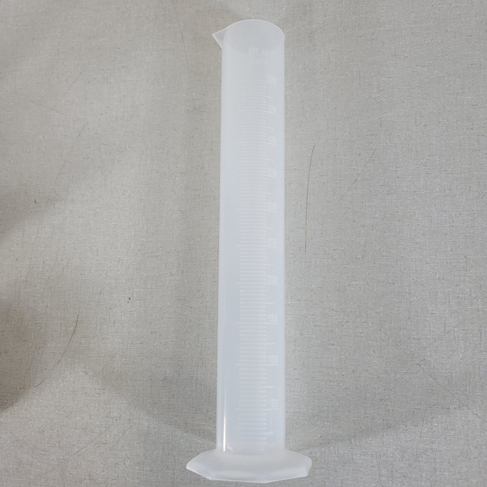 500 mL Graduated Cylinder With Hex Base Clear Plastic Polypropylene