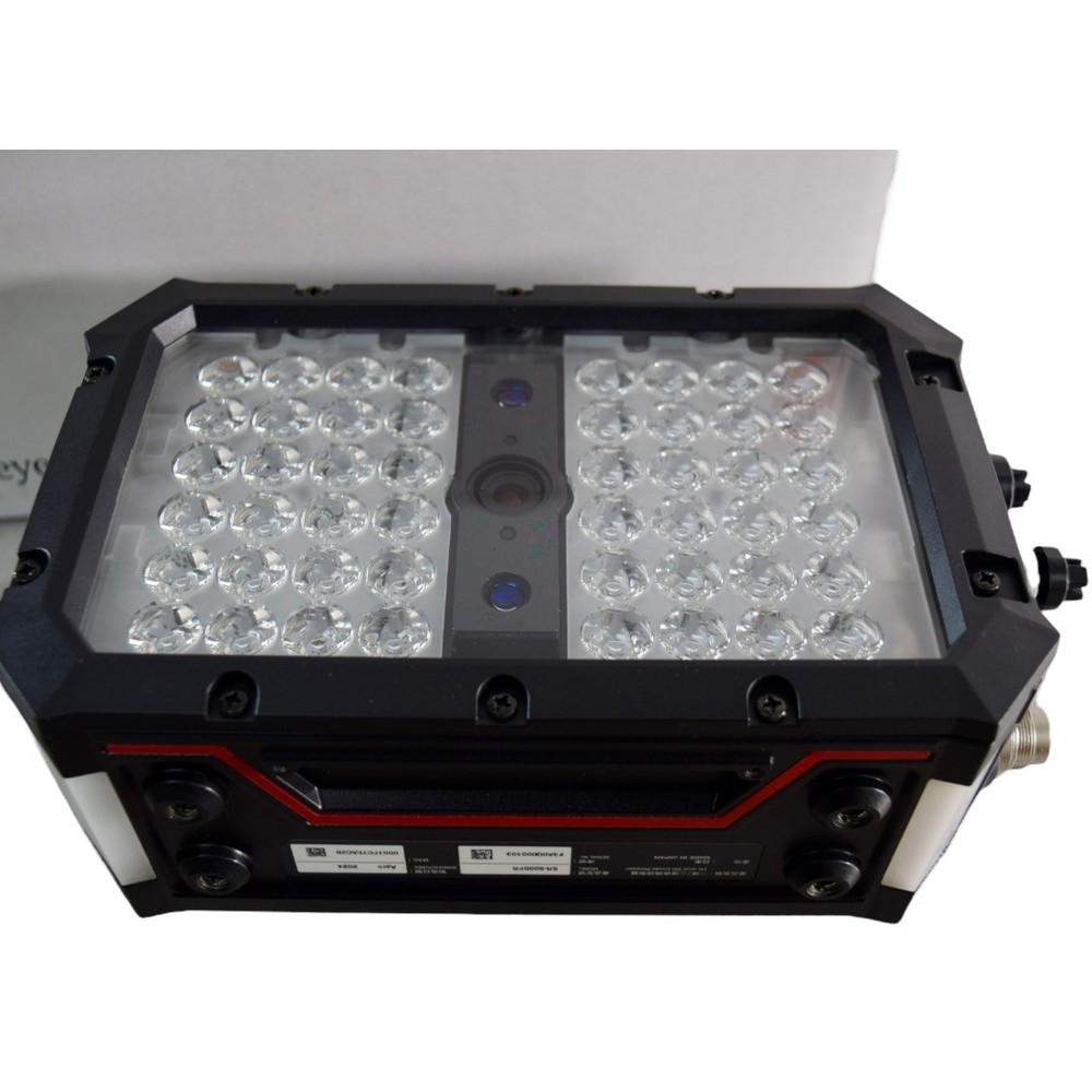 NEW Keyence SR-5000FR Bar Code Reader 5.0 Megapixel CMOS Auto Focus IP65